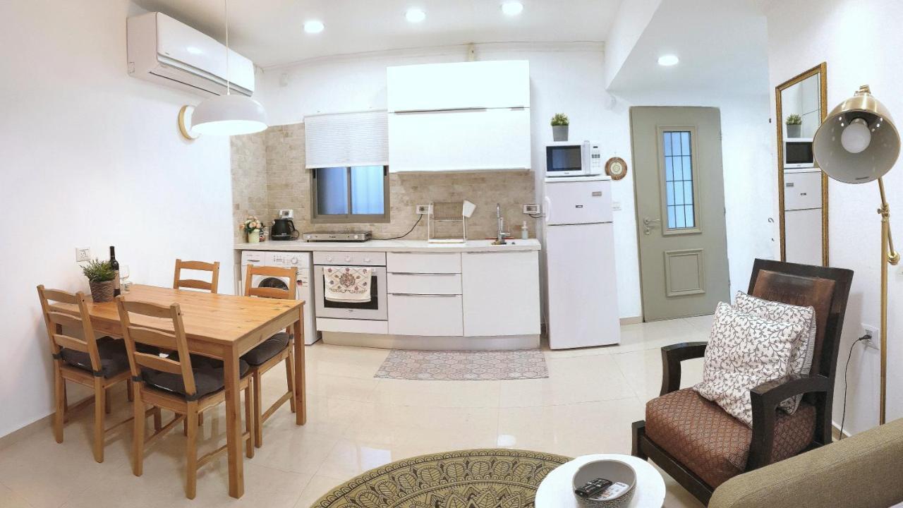 Modern Home In The Heart Of Nachlaot Єрусалим Екстер'єр фото